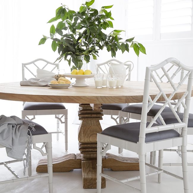 New Port Round Dinning Table