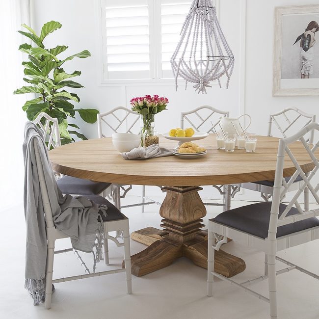 New Port Round Dinning Table