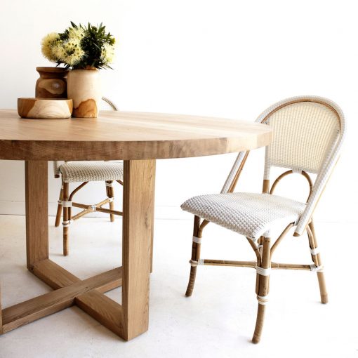 St Ives dining table