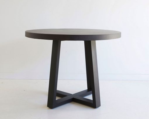 round Elkstone dining table