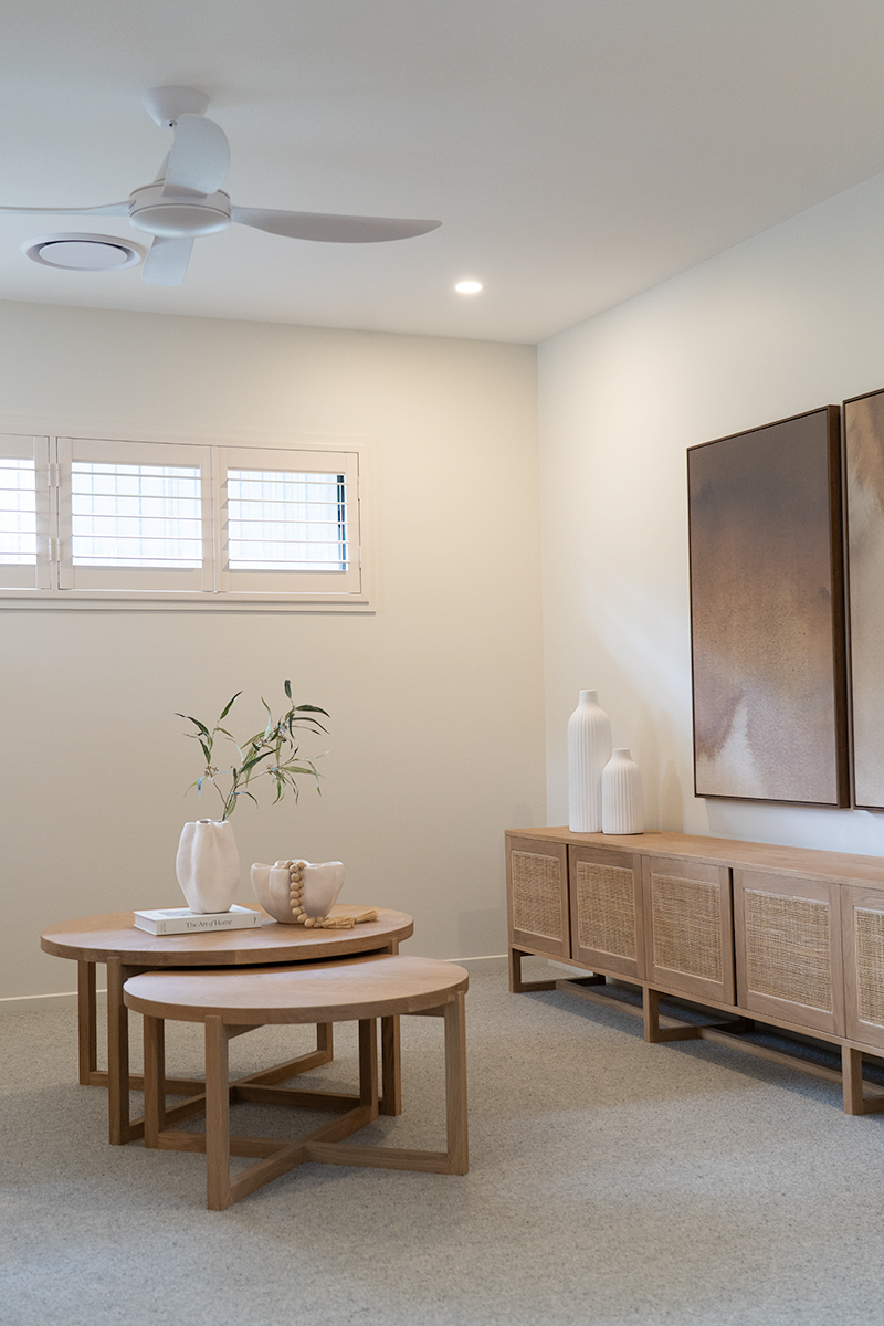 Clovelly Entertainment Unit - Six Door - Natural - Image 9