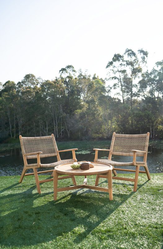 Choosing the Best Wood for Outdoor Furniture