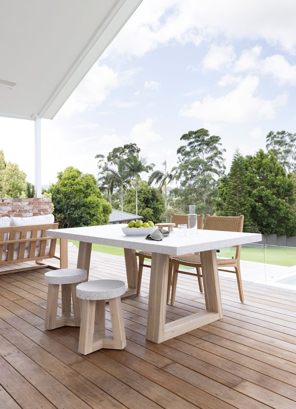 Choosing the Best Wood for Outdoor Furniture