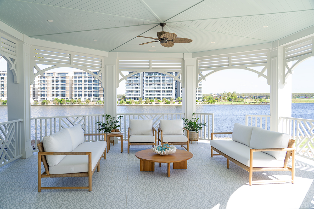 Esperance Outdoor Sofa - 3 Seater - Image 12