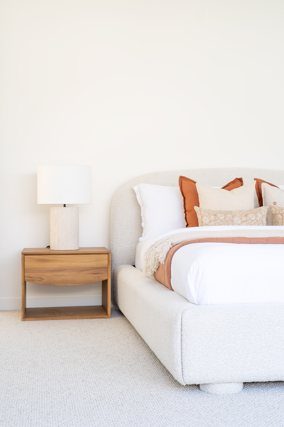 Milo Bed - Boucle Ivory - Image 13