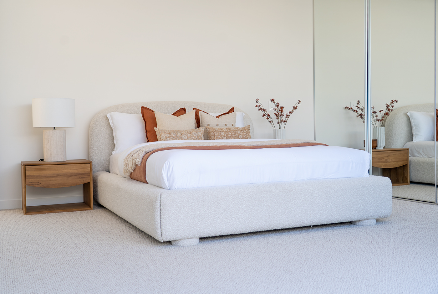 Milo Bed - Boucle Ivory - Image 12